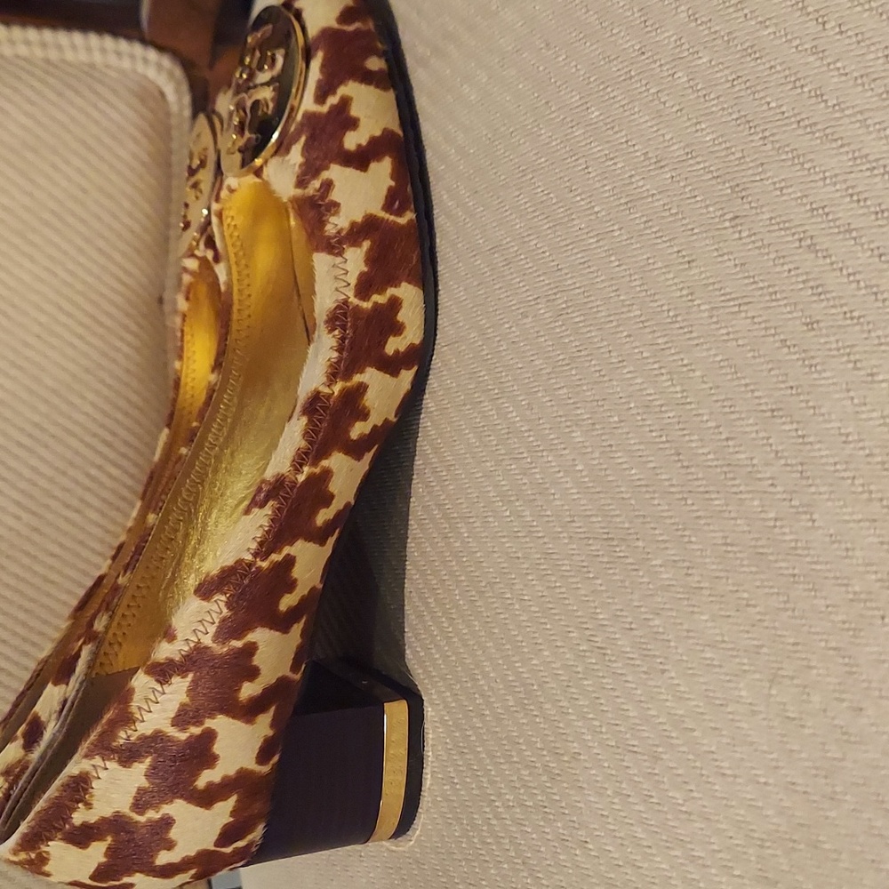 TORY BURCH HOUNDSTOOTH LOGO BLOCK HEELS Size 8.5 ✨RARE✨ The AMY PUMP - Picture 7 of 8